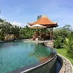 Meng Bengil Villa